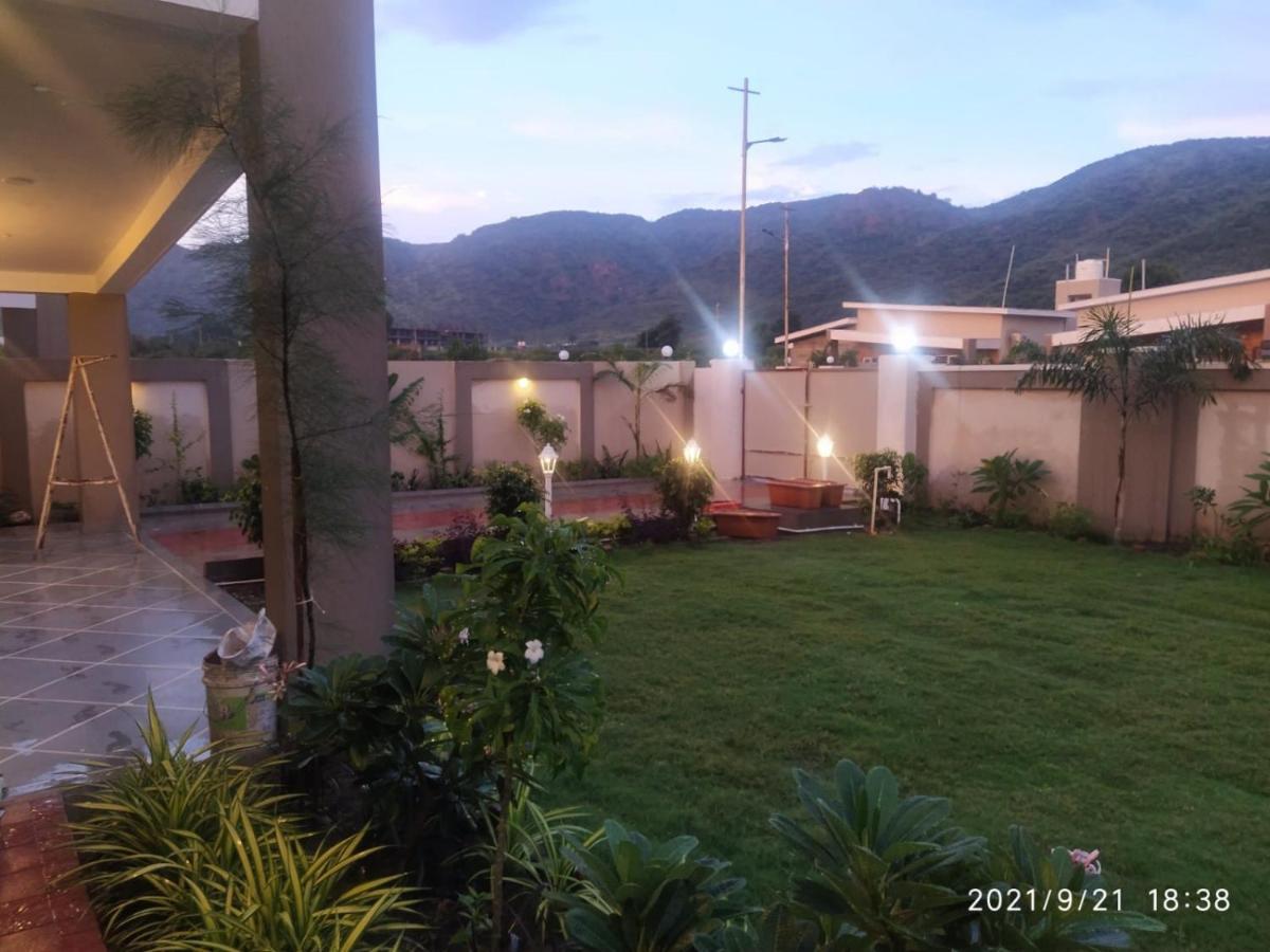 Nine Hill Villa - 2Bhk Private Villa With Pool Udaipur Exterior photo